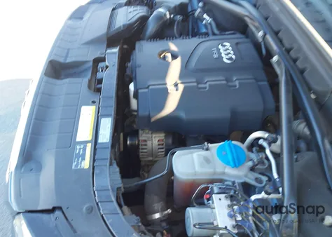 2017 Audi Q5 2.0T Premium z USA, uszkodzony, nr VIN WA1L2AFP4HA094207